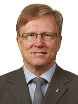Portrett av Oskar J. Grimstad